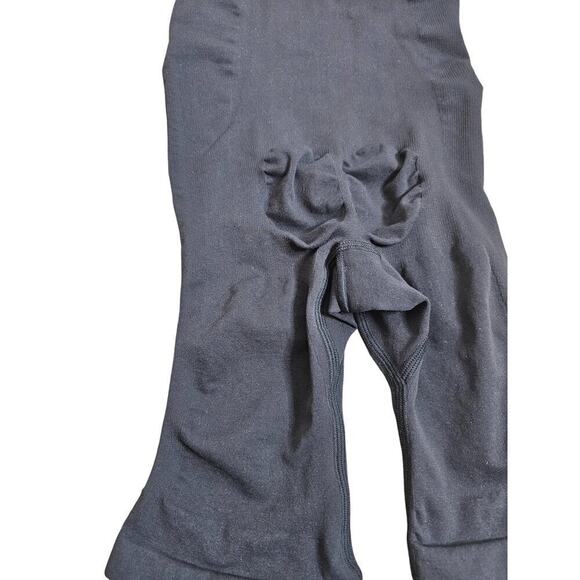 New without tags Skims Seamless Sculpt Mid Thigh Bodysuit SZ L in Black - Picture 6 of 7